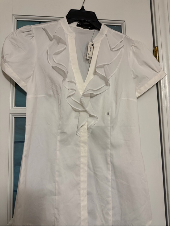The Limited Tops - The Limited White Ruffle V-Neck Short Sleeve Blouse